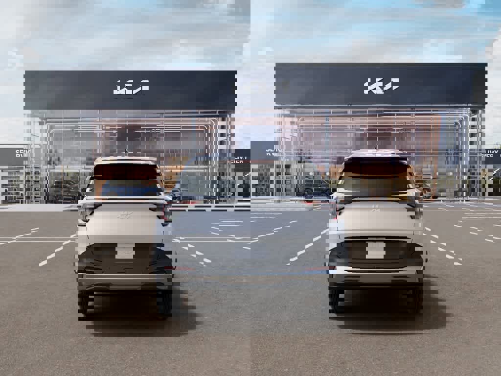 New 2026 Kia Sportage LX image 5