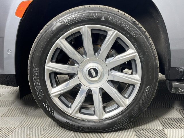 Used 2021 Cadillac Escalade ESV Premium Luxury Platinum image 10