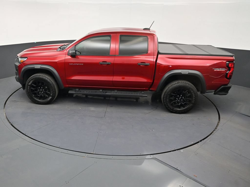 Used 2024 Chevrolet Colorado Trail Boss w/ Advanced Trailering Package AWD/4WD image 13