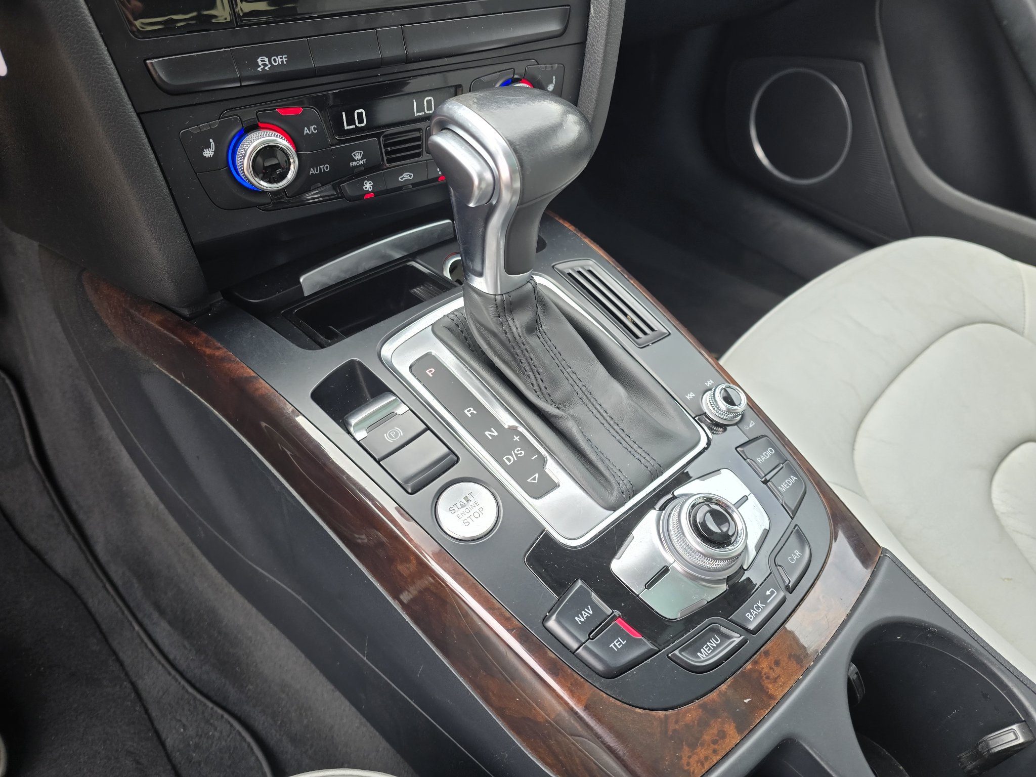 Used 2016 Audi A4 Premium Plus w/ Technology Package AWD/4WD image 22