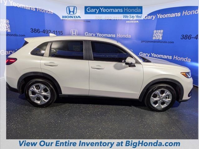 Used 2024 Honda HR-V LX image 6
