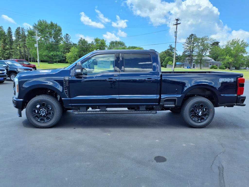 New 2025 Ford F350 Lariat w/ Lariat Ultimate Package image 2