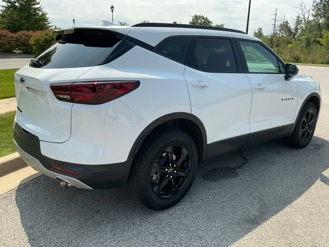 Used 2025 Chevrolet Blazer LT w/ Convenience Package AWD/4WD image 6