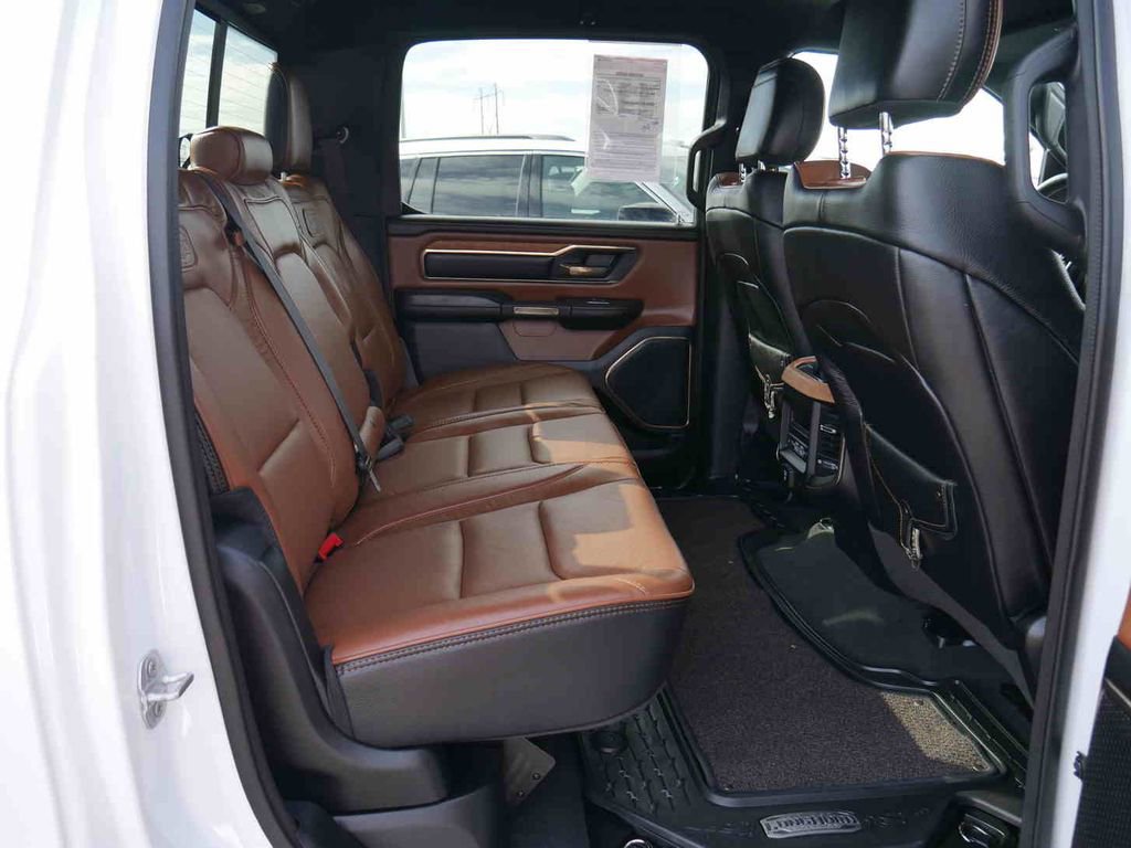 Used 2023 RAM 1500 Limited w/ Body-Colour Bumper Group image 30