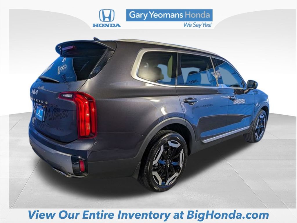 Used 2025 Kia Telluride S FWD image 5