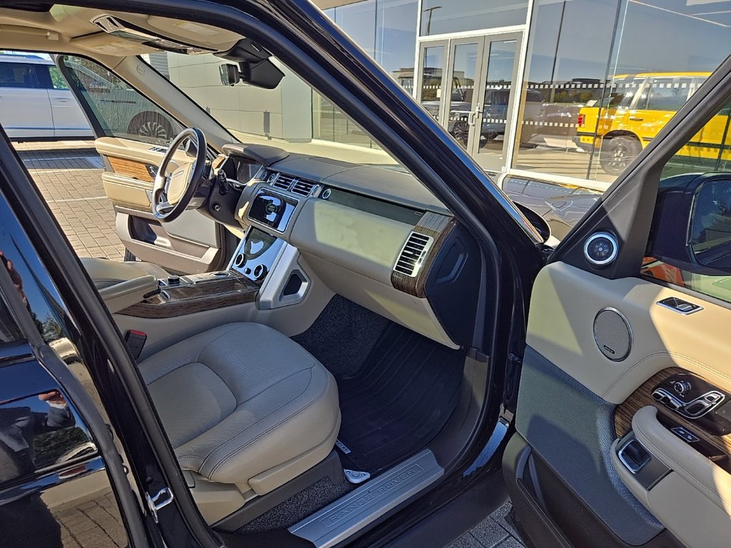 Used 2019 Land Rover Range Rover Supercharged AWD/4WD image 20