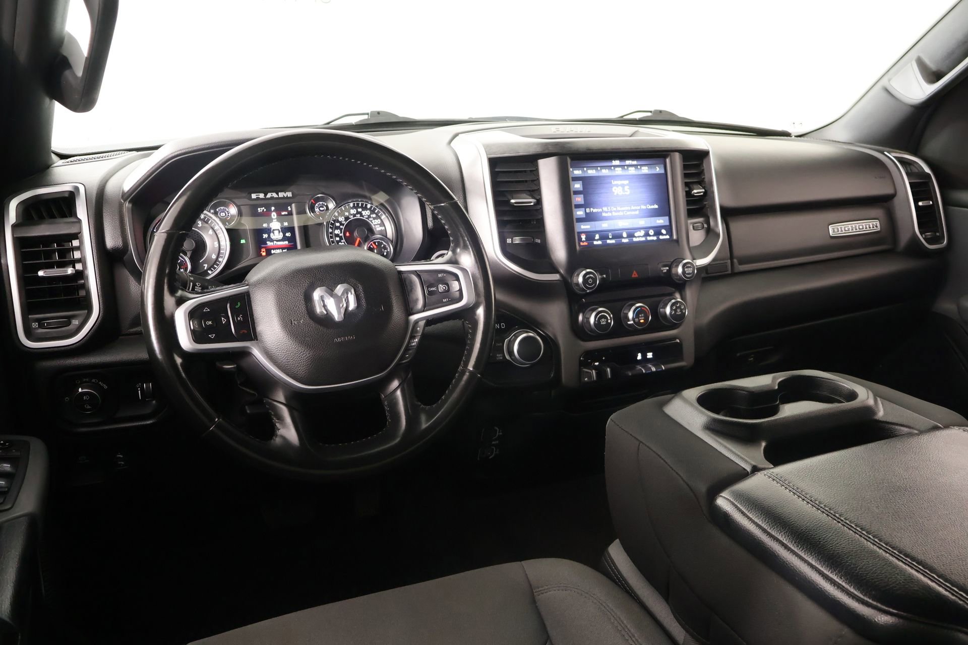Used 2021 RAM 1500 Big Horn AWD/4WD image 2