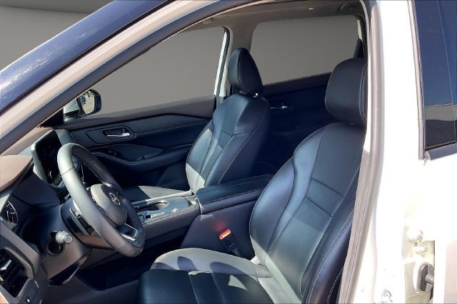 Used 2022 Nissan Rogue SL w/ SL Premium Package FWD image 23