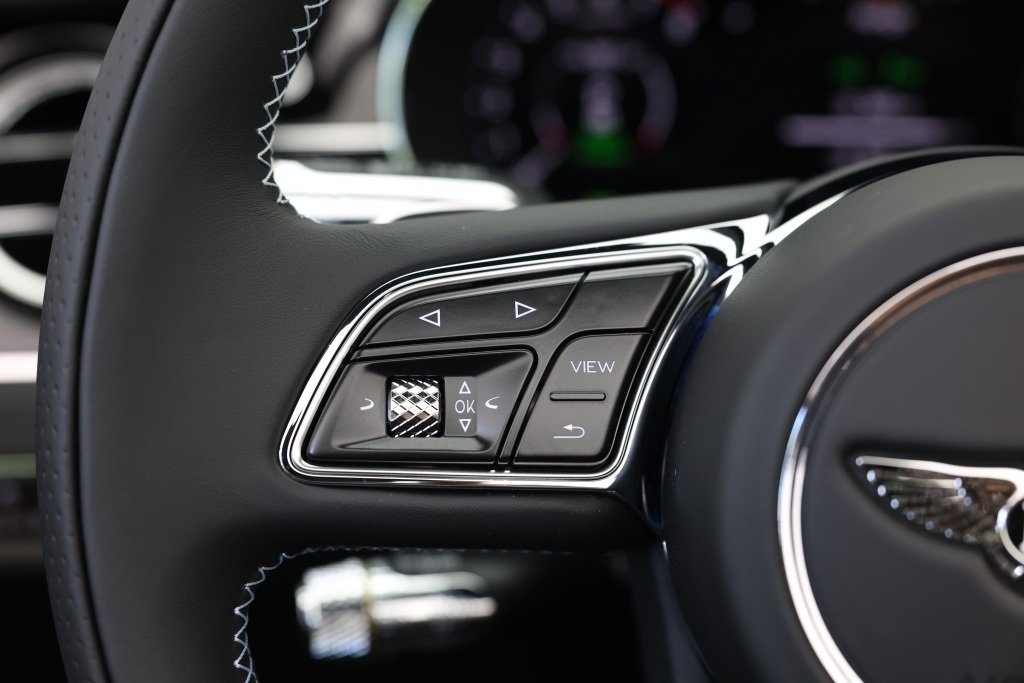 Used 2025 Bentley Continental GTC image 41