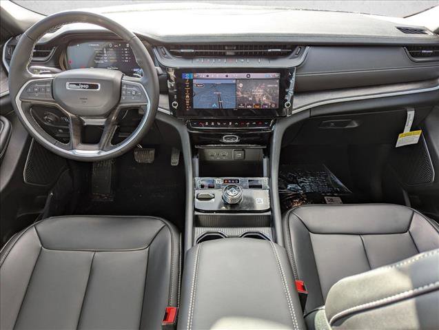 New 2026 Jeep Grand Cherokee Limited w/ Limited Altitude Package image 14