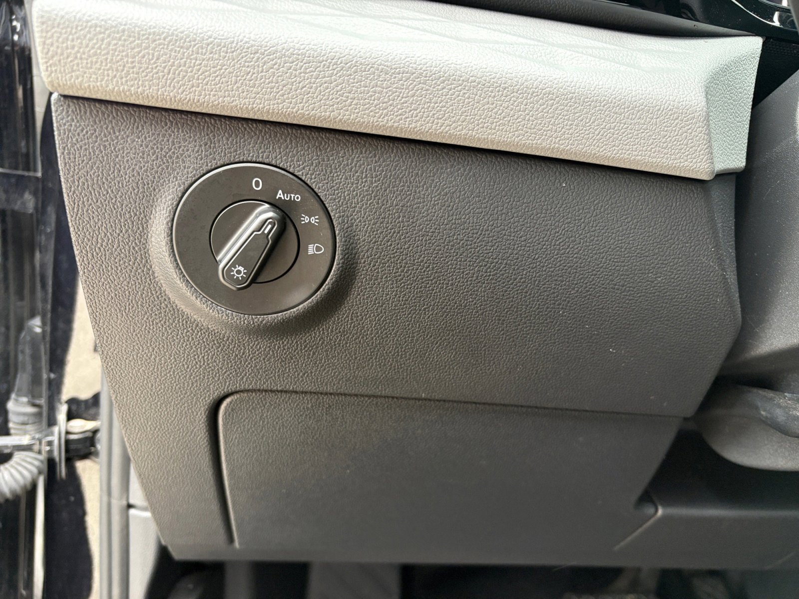 Certified 2024 Volkswagen Taos S w/ MDO Package image 22