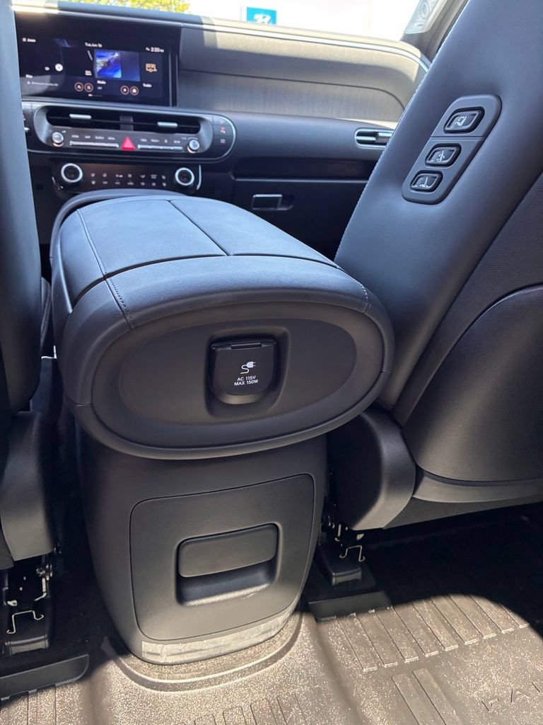 Used 2026 Hyundai Palisade Calligraphy AWD/4WD image 17