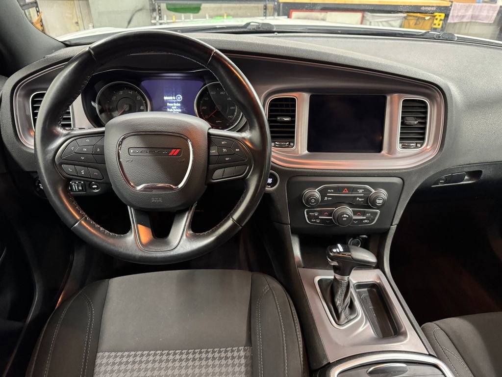 Used 2023 Dodge Charger SXT image 18
