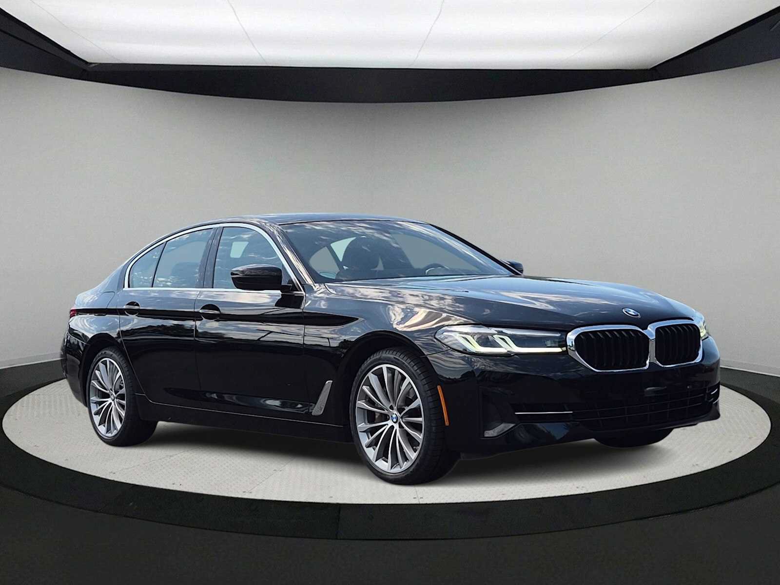 Used 2023 BMW 540i xDrive w/ Premium Package AWD/4WD image 2