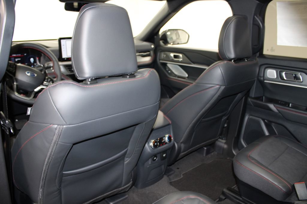 New 2026 Ford Explorer ST w/ Sun And Sound Package image 26