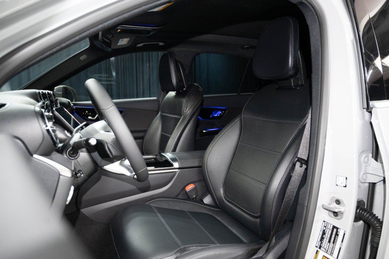 New 2027 Mercedes-Benz GLC 300 image 11
