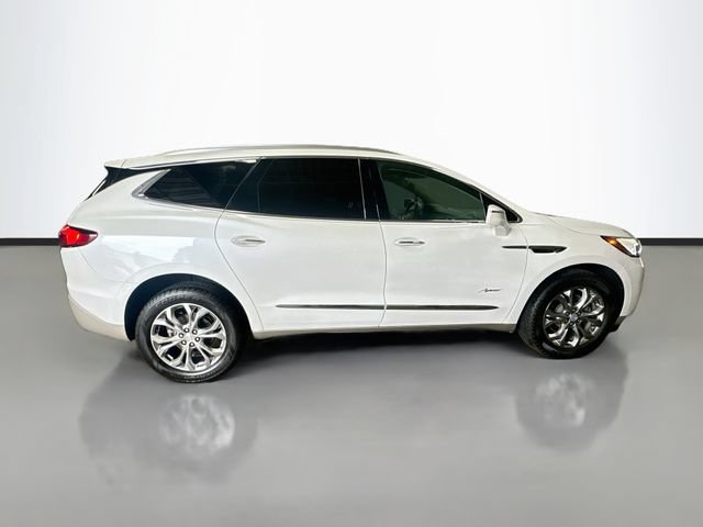 Used 2019 Buick Enclave Avenir w/ Avenir Technology Package AWD/4WD image 9