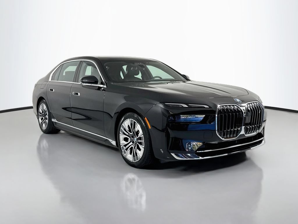 Used 2023 BMW i7 xDrive60 AWD/4WD image 4