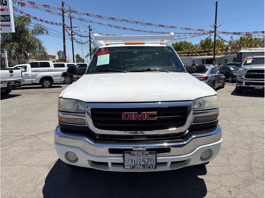 Used 2005 GMC Sierra 3500 SLE w/ Heavy-Duty Power Package RWD image 23