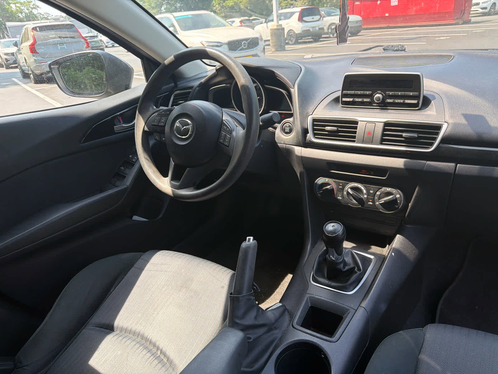 Used 2014 MAZDA MAZDA3 i Sport FWD image 19