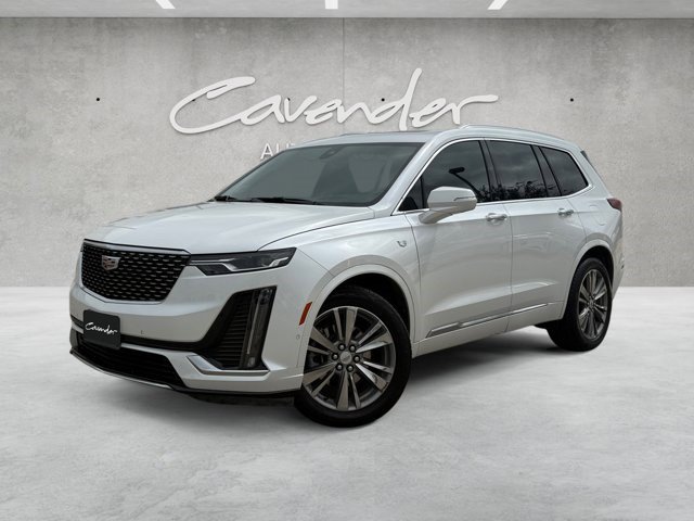 Used 2022 Cadillac XT6 Premium Luxury w/ Technology Package FWD image 1