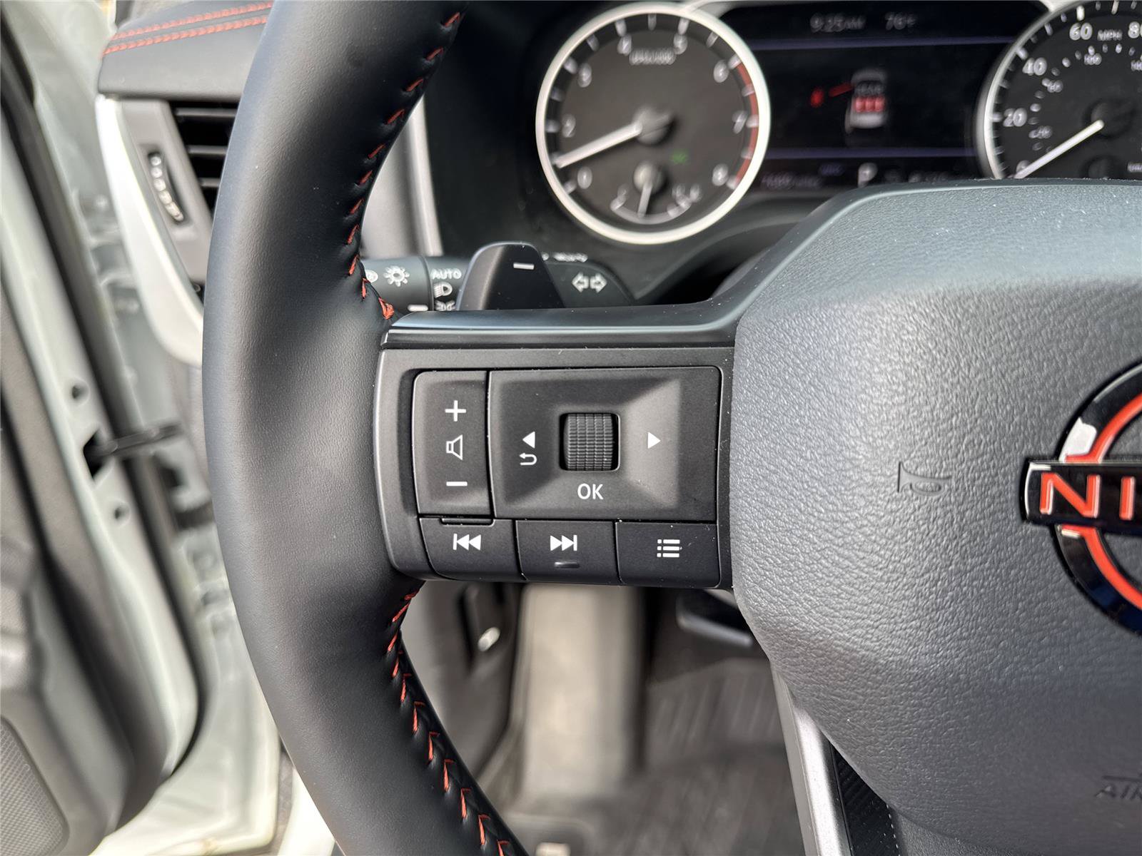 Used 2025 Nissan Rogue SV w/ Rock Creek Premium Package AWD/4WD image 20
