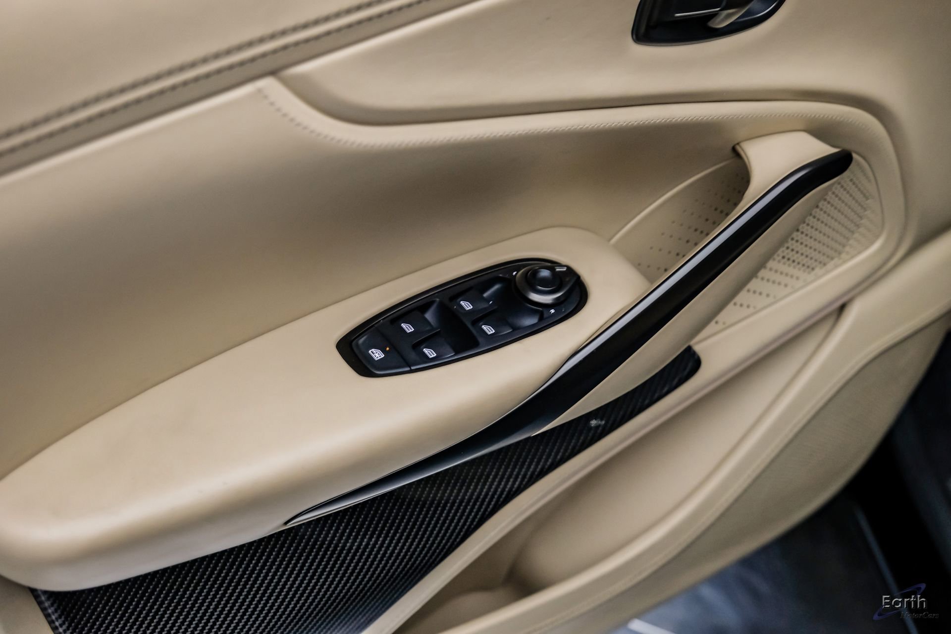 Used 2023 Aston Martin DBX 707 image 86