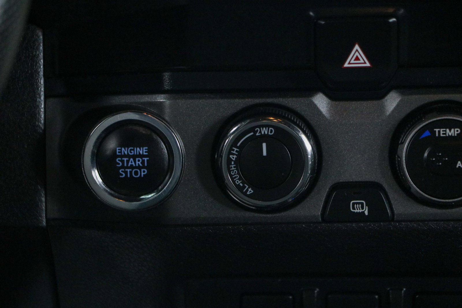 Used 2022 Toyota Tacoma TRD Sport w/ Technology Package AWD/4WD image 22