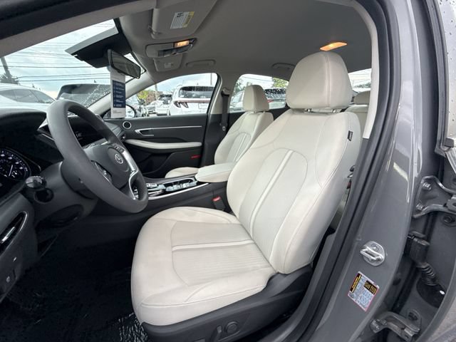Certified 2023 Hyundai Sonata SEL w/ Cargo Package FWD image 11