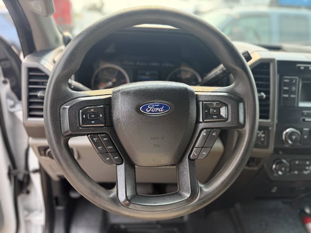 Used 2019 Ford F350 XL w/ Power Equipment Group AWD/4WD image 36