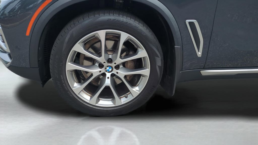 Used 2021 BMW X5 sDrive40i w/ Premium Package RWD image 10