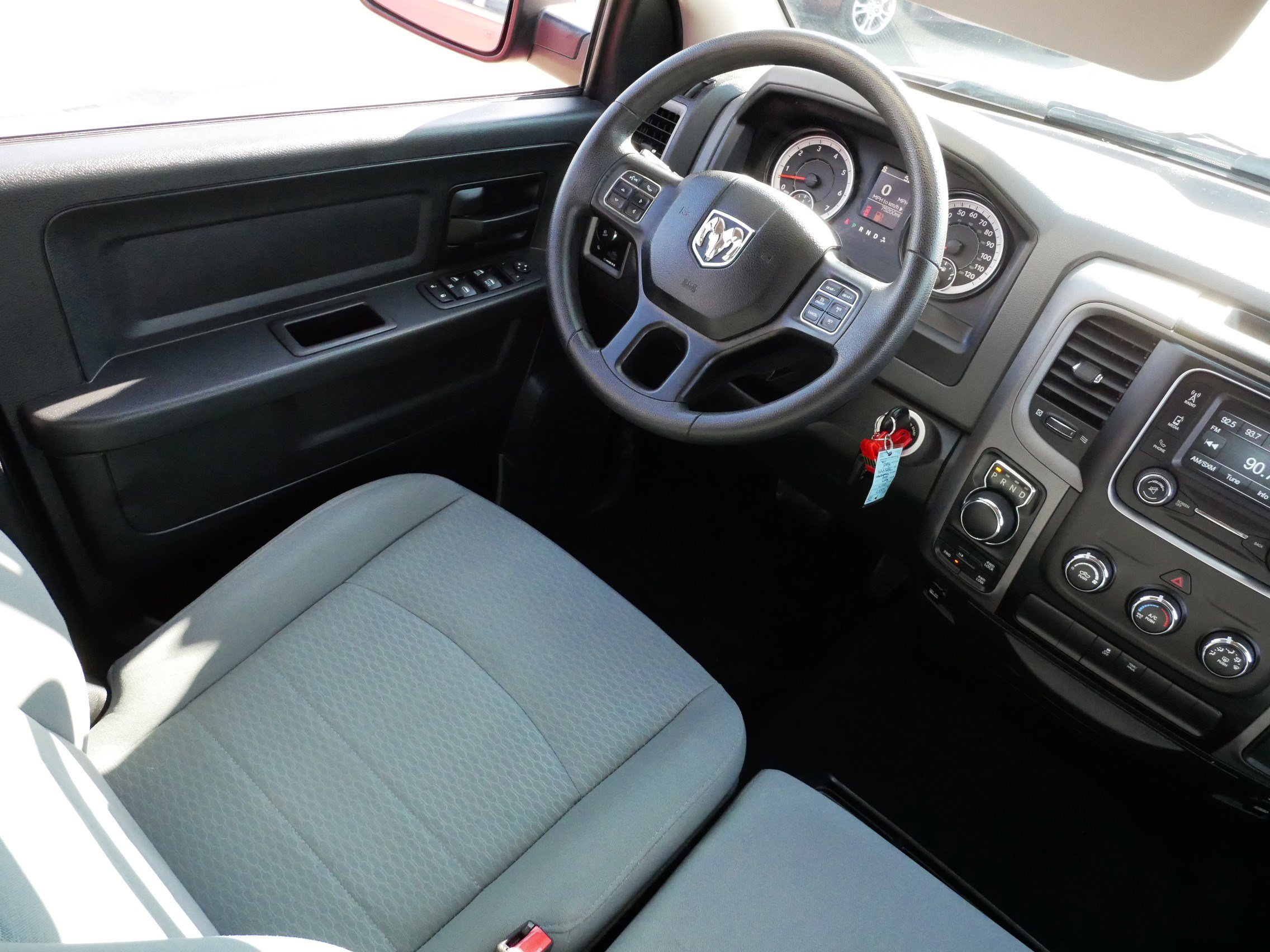 Used 2017 RAM 1500 Express w/ Express Value Package image 9