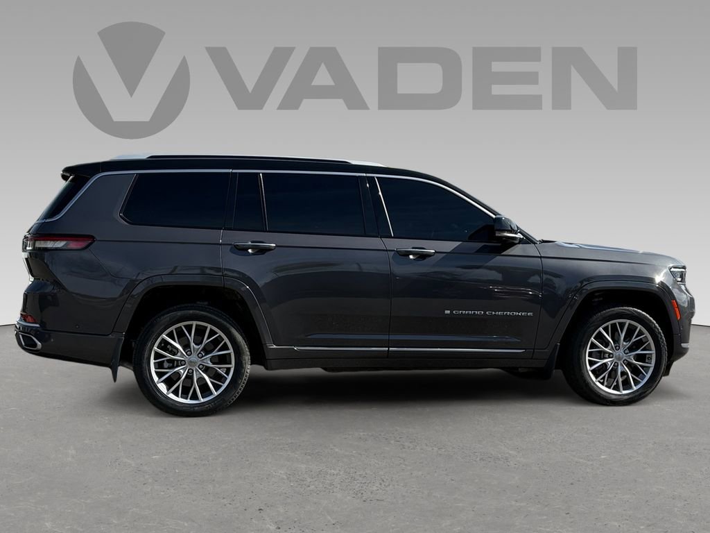 Used 2023 Jeep Grand Cherokee L Summit w/ Advanced Protech Group IV image 4