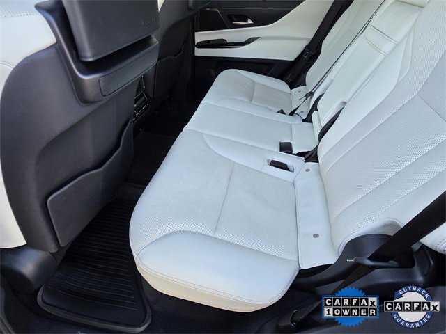 Used 2023 Lexus LX 600 4WD w/ Luxury Package image 9