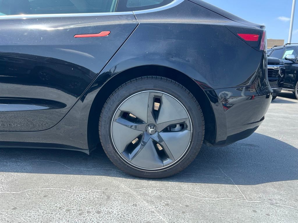 Used 2019 Tesla Model 3 Standard Range Plus RWD image 9
