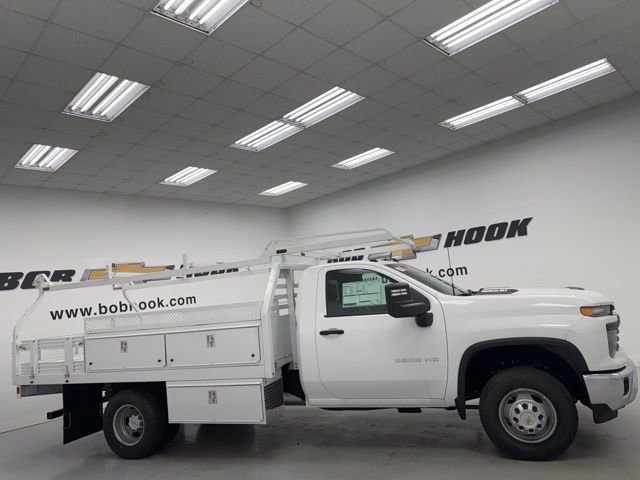 New 2025 Chevrolet Silverado 3500 W/T w/ WT Convenience Package AWD/4WD image 4