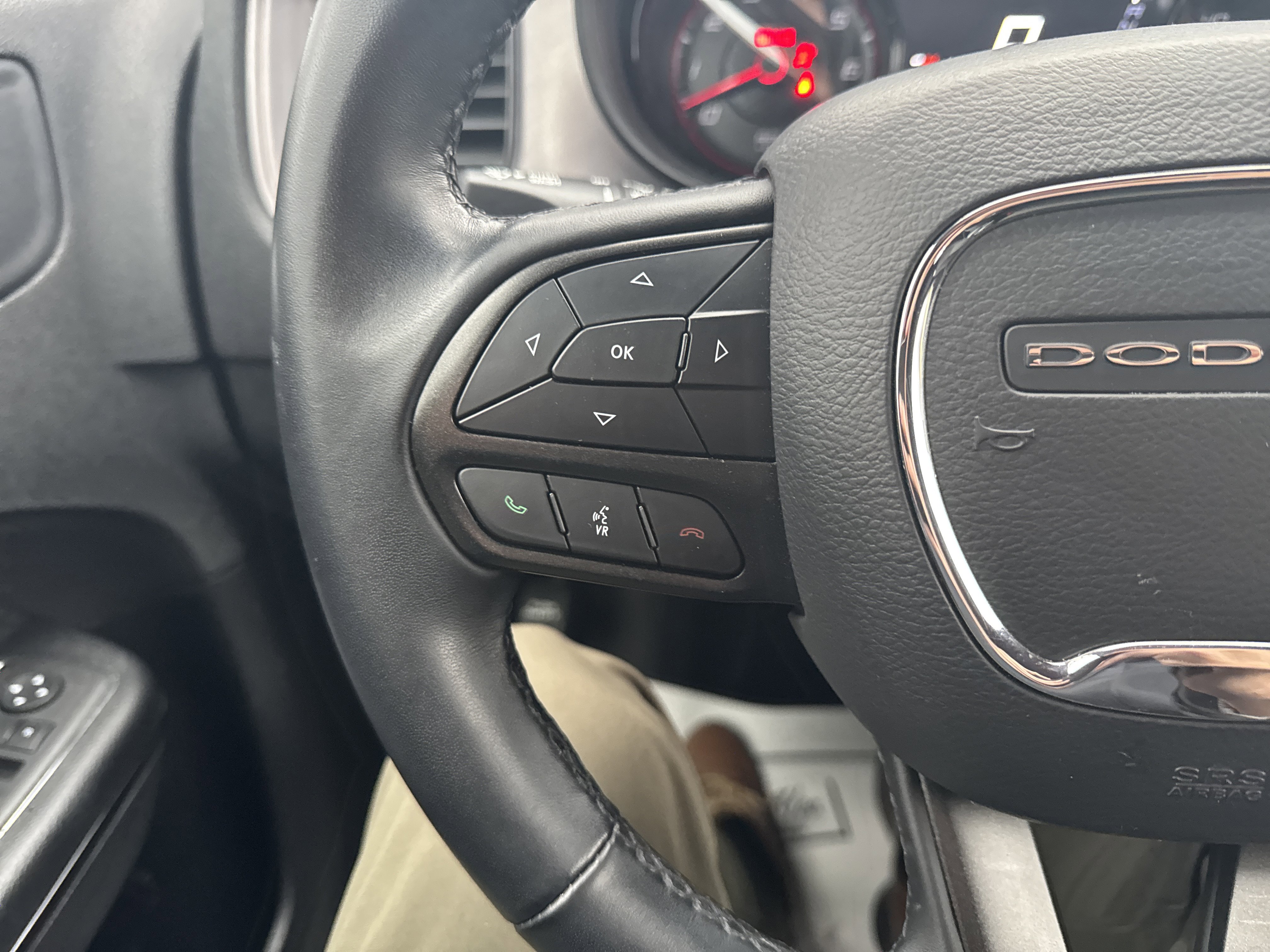 Used 2023 Dodge Charger SXT w/ Blacktop Package image 18