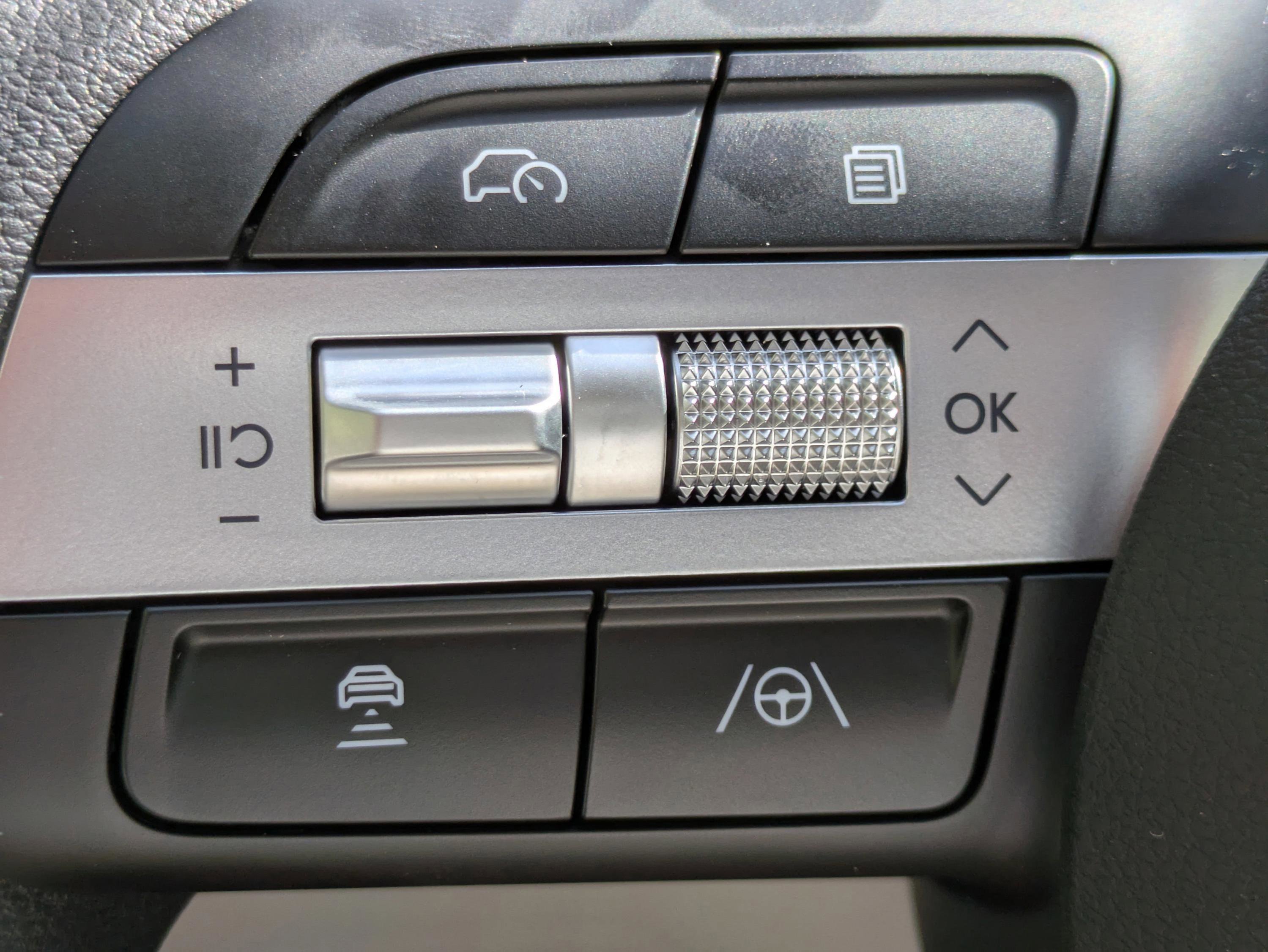 New 2026 Hyundai Tucson SEL FWD image 28