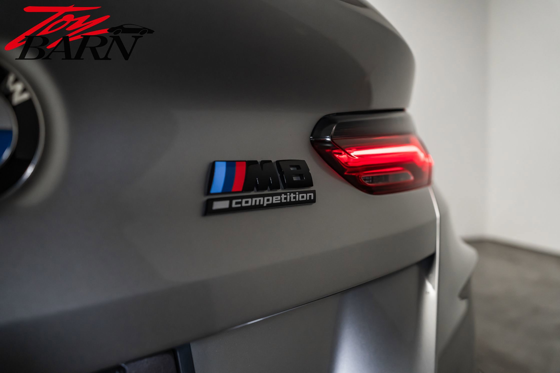 Used 2020 BMW M8 Competition w/ M Carbon Exterior Package image 23