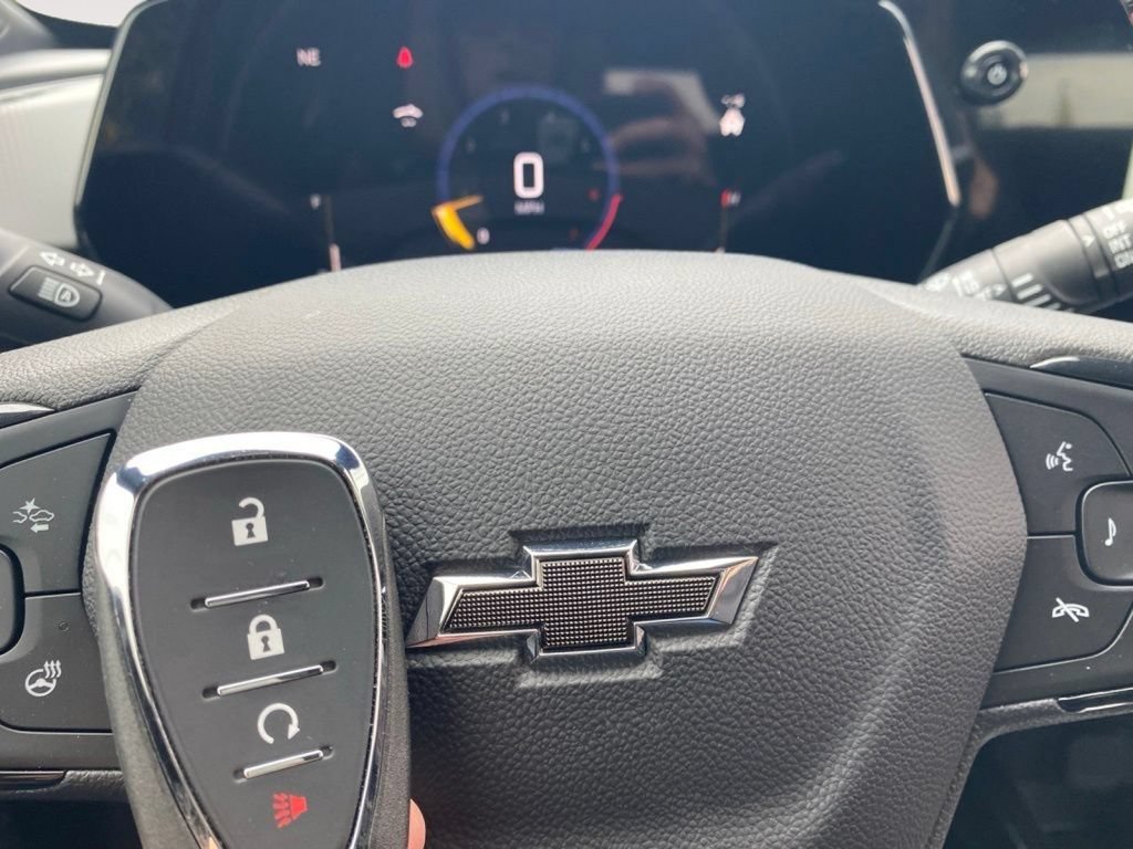 New 2026 Chevrolet Trax RS w/ Driver Confidence Package FWD image 44