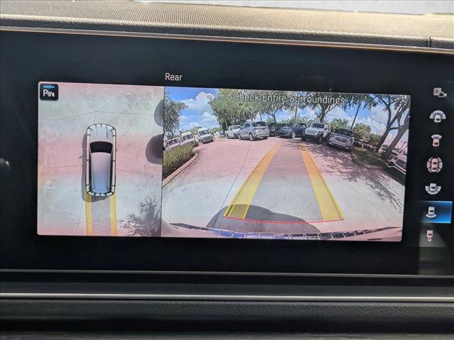 Used 2022 Mercedes-Benz GLS 450 4MATIC image 12