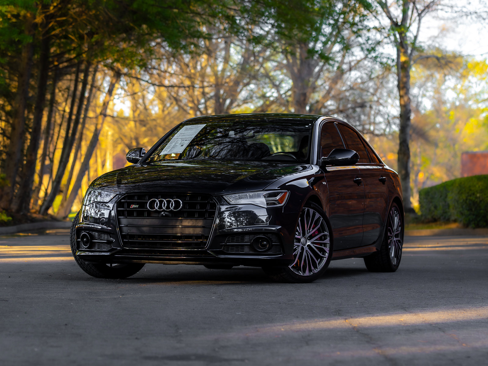 Used 2017 Audi S6 Premium Plus w/ S6 Sport Package image 2