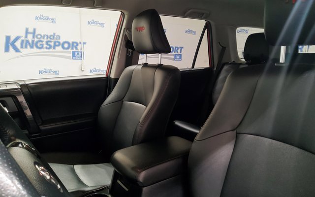 Used 2022 Toyota 4Runner TRD Off-Road Premium image 18