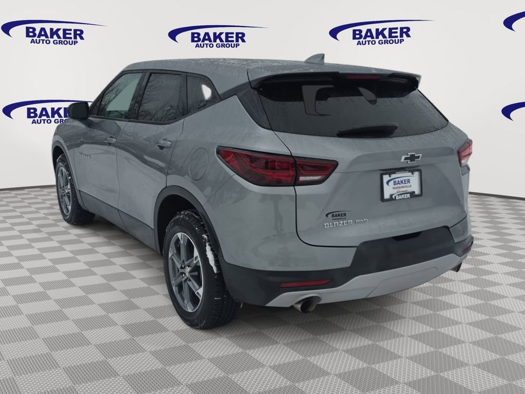 Used 2023 Chevrolet Blazer LT w/ Driver Confidence Package image 7