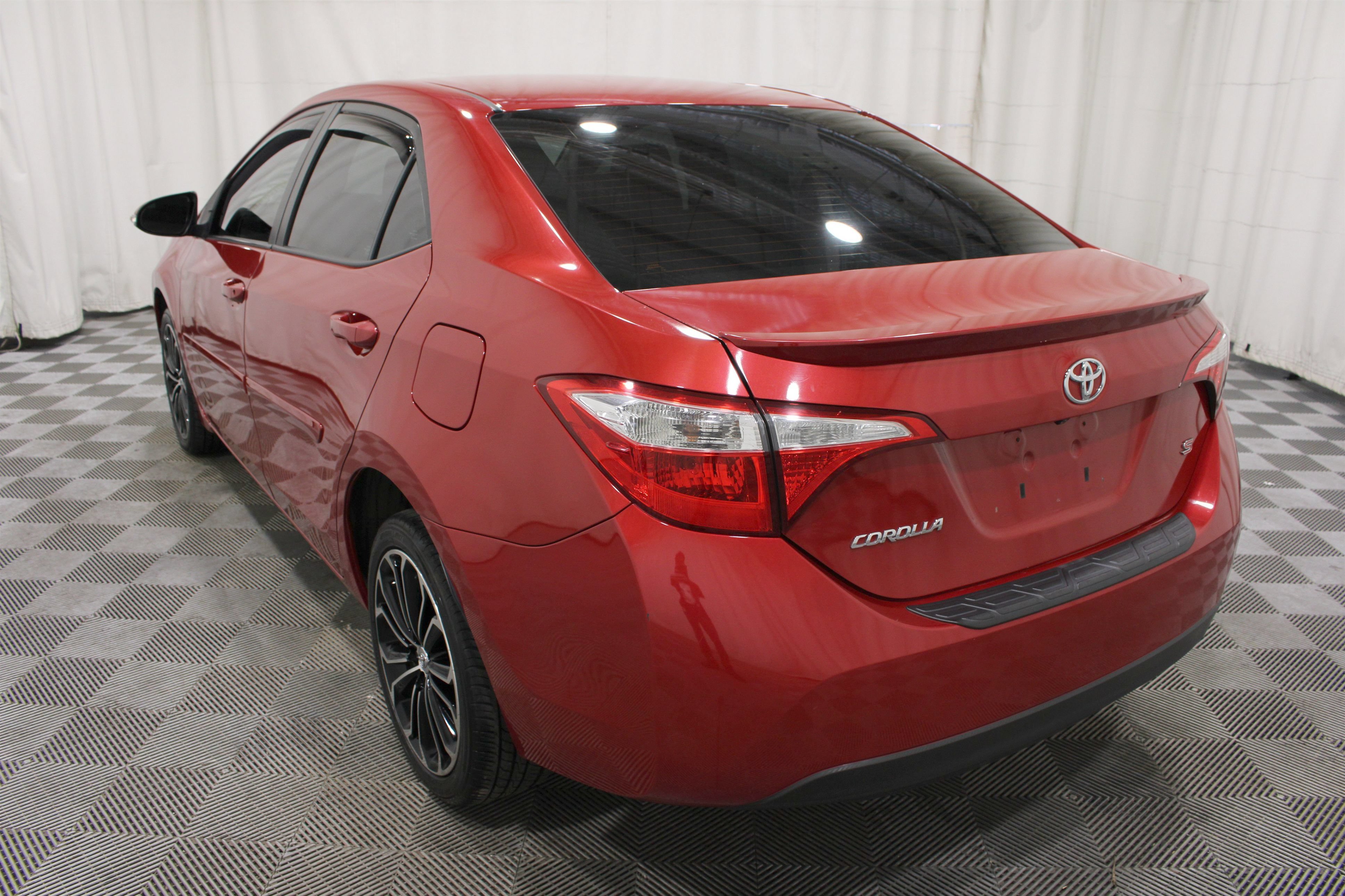 Used 2015 Toyota Corolla S w/ Body Protection Package #1 FWD image 31