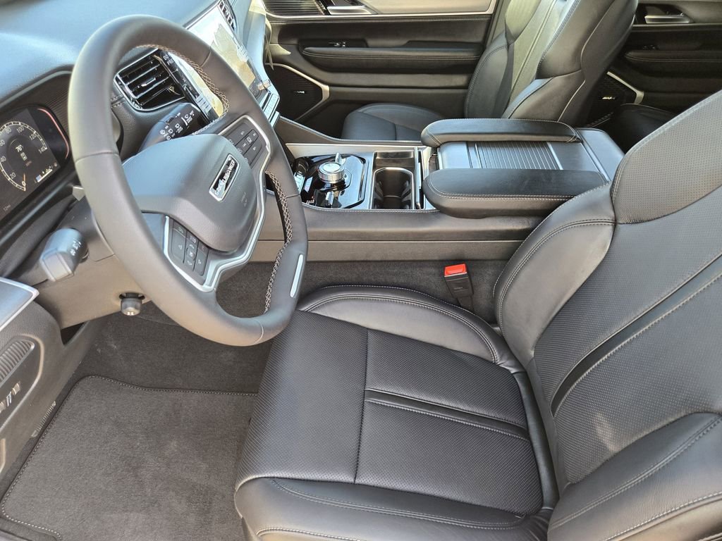 New 2026 Jeep Grand Wagoneer L Limited image 8