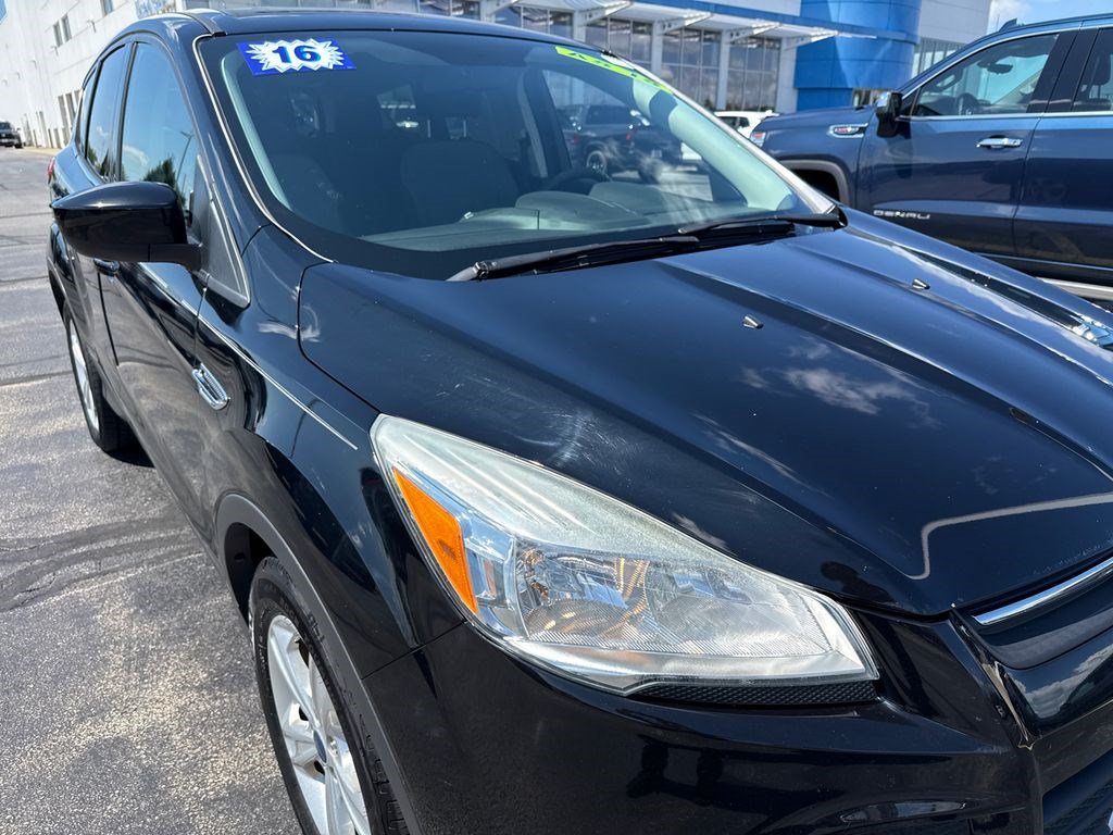 Used 2016 Ford Escape SE FWD image 12