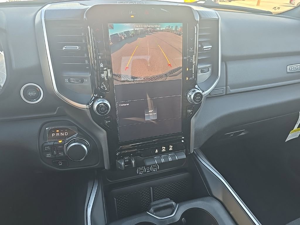 New 2026 RAM 1500 4x4 Crew Cab image 24