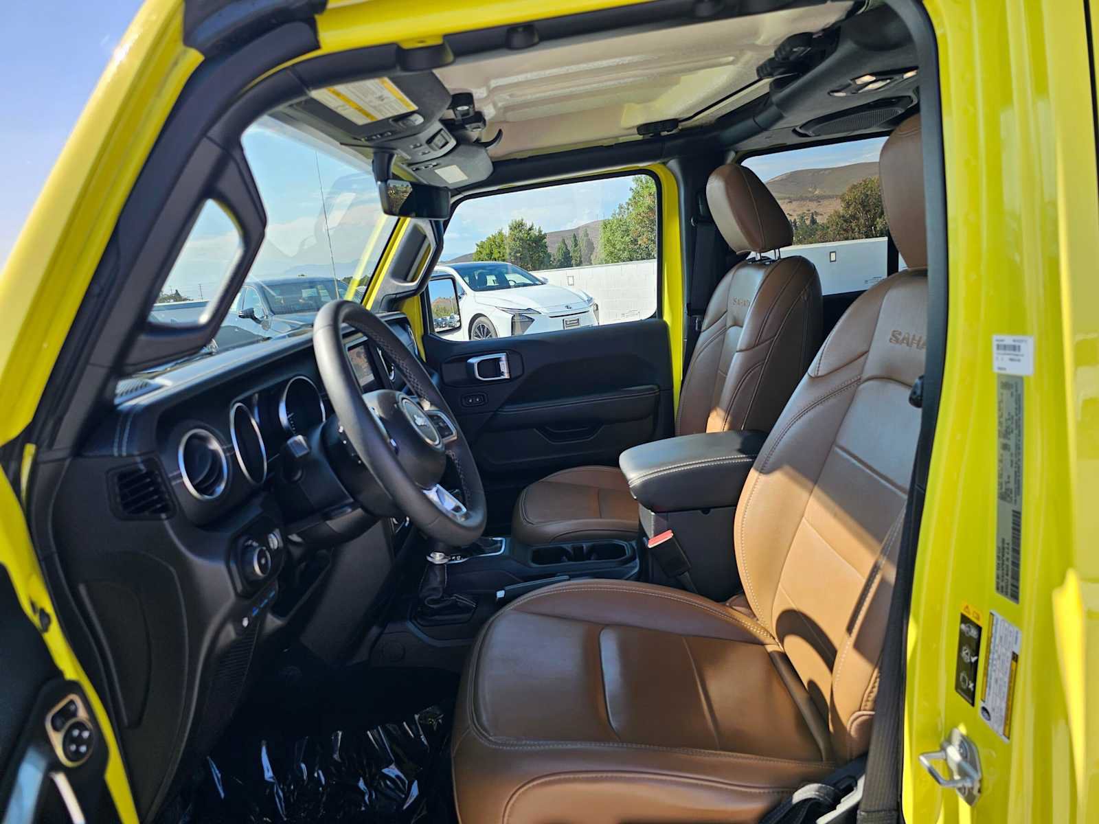 Used 2023 Jeep Wrangler Unlimited Sahara w/ Cold Weather Group AWD/4WD image 20