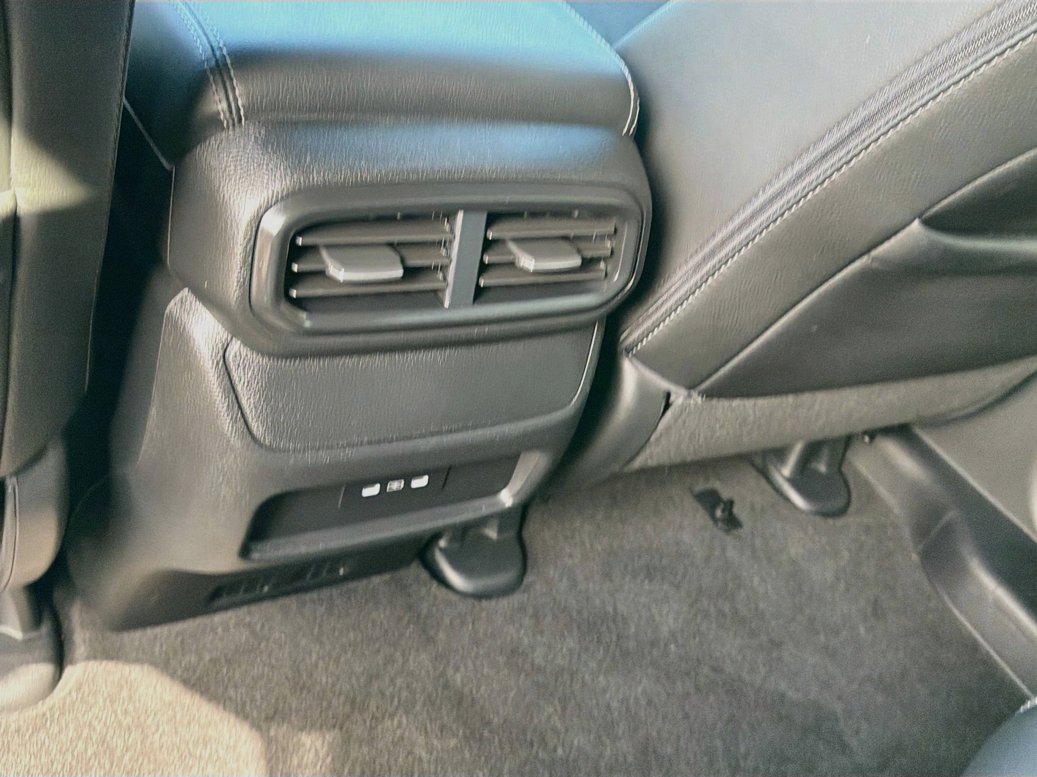 Certified 2025 Honda Passport EX-L image 22